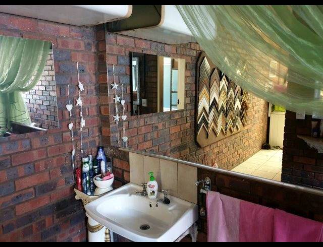 498M² BUSINESS FOR SALE IN BOKSBURG NORTH
